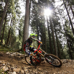 Spiazzi di Gromo Bike Park Avert1